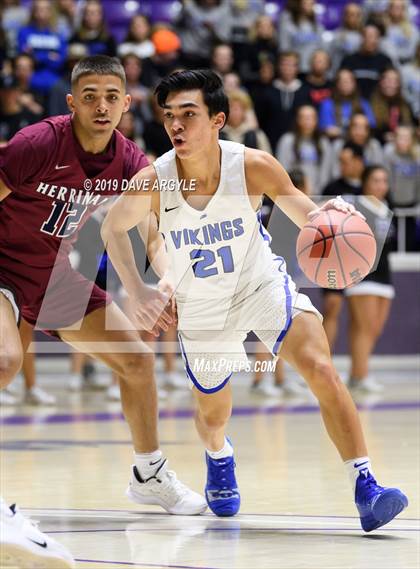 Thumbnail 1 in Herriman vs. Pleasant Grove (UHSAA 6A Quarterfinal) photogallery.