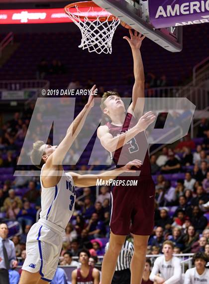 Thumbnail 1 in Herriman vs. Pleasant Grove (UHSAA 6A Quarterfinal) photogallery.
