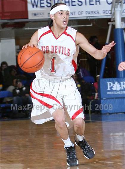 Thumbnail 3 in Peekskill vs Pearl River (Section 1A Semifinal) photogallery.