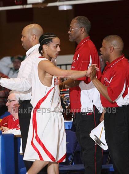 Thumbnail 3 in Peekskill vs Pearl River (Section 1A Semifinal) photogallery.