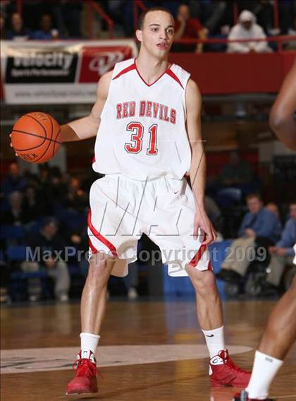 Thumbnail 3 in Peekskill vs Pearl River (Section 1A Semifinal) photogallery.