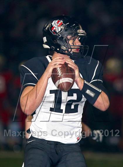 Thumbnail 2 in Santa Fe Christian vs. Rio Hondo Prep (CIF SoCal Regional D4 Final) photogallery.