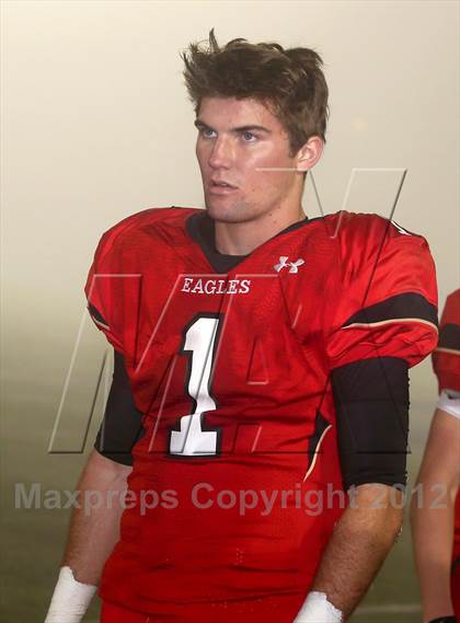 Thumbnail 2 in Santa Fe Christian vs. Rio Hondo Prep (CIF SoCal Regional D4 Final) photogallery.