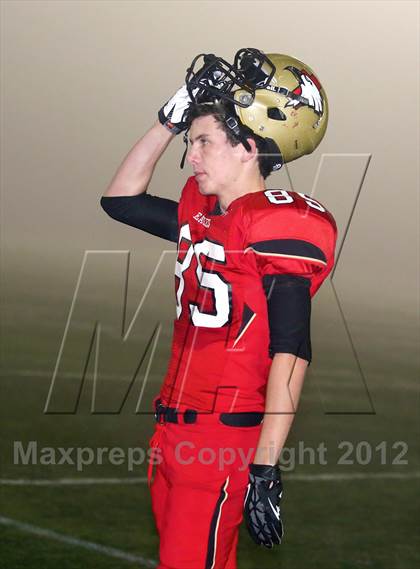 Thumbnail 2 in Santa Fe Christian vs. Rio Hondo Prep (CIF SoCal Regional D4 Final) photogallery.