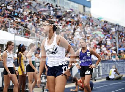 Thumbnail 1 in FHSAA 1A & 3A Finals (1600 Meters) photogallery.