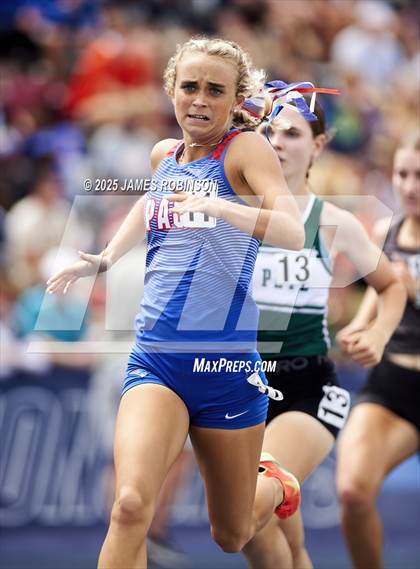 Thumbnail 3 in FHSAA 1A & 3A Finals (1600 Meters) photogallery.