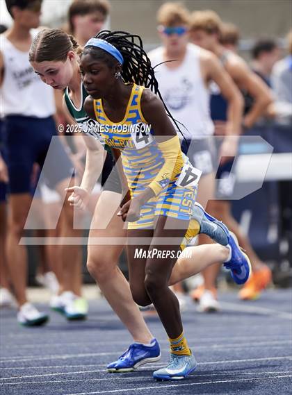 Thumbnail 3 in FHSAA 1A & 3A Finals (1600 Meters) photogallery.