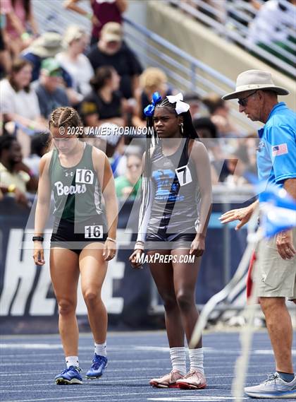 Thumbnail 3 in FHSAA 1A & 3A Finals (1600 Meters) photogallery.