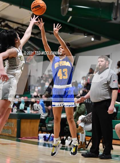 Thumbnail 1 in Guy-Perkins @ Wonderview (AAA 1A District) photogallery.