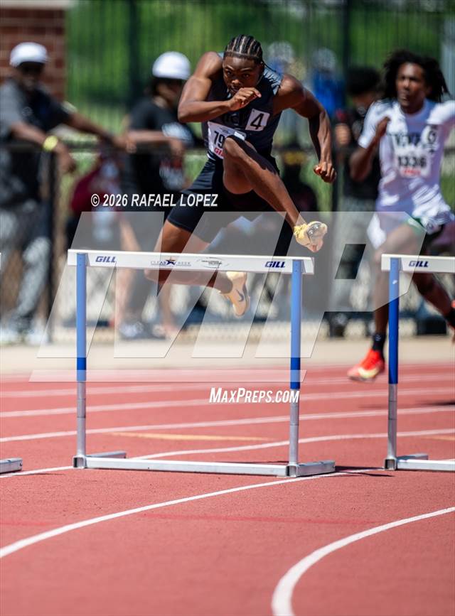UIL 5A Track & Field Regional Final (300M Hurdles)