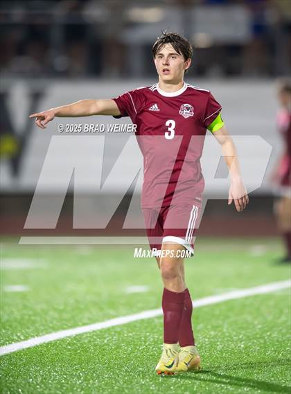 Thumbnail 2 in Vandebilt Catholic vs E.D. White (D3 Regional) photogallery.