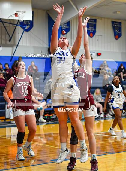 Thumbnail 3 in Snook vs Fayetteville photogallery.