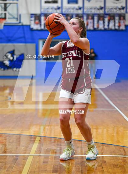 Thumbnail 2 in Snook vs Fayetteville photogallery.