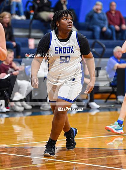 Thumbnail 1 in Snook vs Fayetteville photogallery.