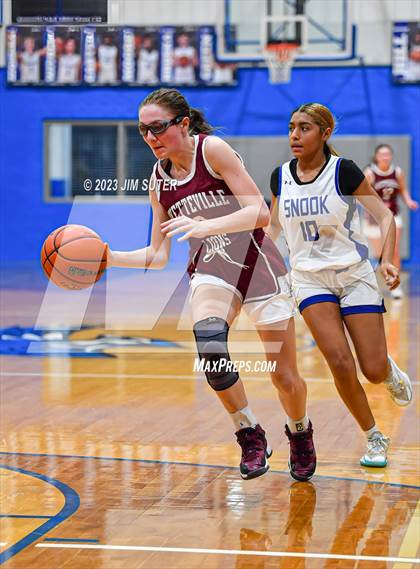 Thumbnail 2 in Snook vs Fayetteville photogallery.