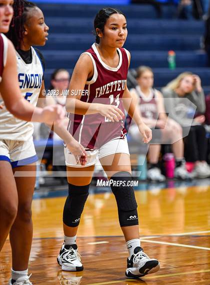 Thumbnail 2 in Snook vs Fayetteville photogallery.