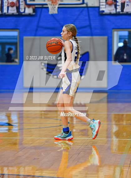 Thumbnail 2 in Snook vs Fayetteville photogallery.