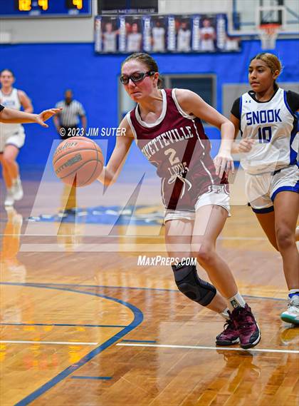 Thumbnail 3 in Snook vs Fayetteville photogallery.