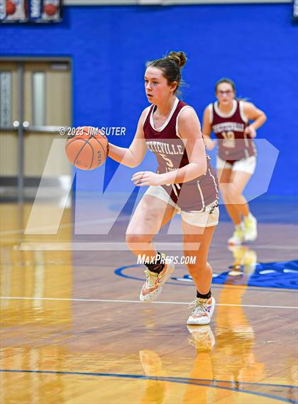 Thumbnail 2 in Snook vs Fayetteville photogallery.