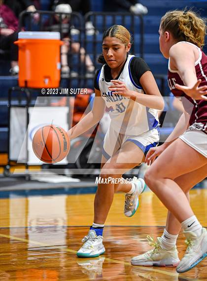 Thumbnail 2 in Snook vs Fayetteville photogallery.