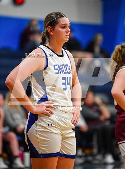 Thumbnail 3 in Snook vs Fayetteville photogallery.