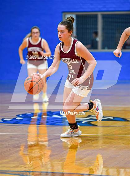 Thumbnail 1 in Snook vs Fayetteville photogallery.