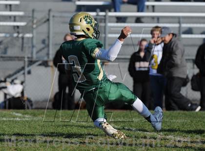 Thumbnail 3 in Bear Creek vs Arapahoe photogallery.