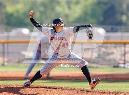 Thumbnail 3 in Johns Creek @ Pope photogallery.