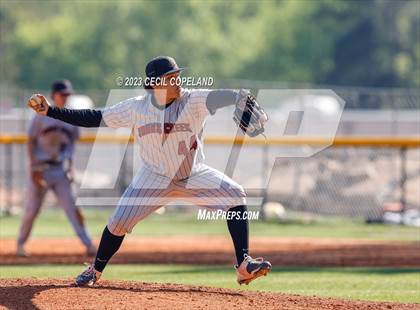 Thumbnail 3 in Johns Creek @ Pope photogallery.