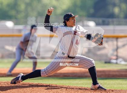 Thumbnail 2 in Johns Creek @ Pope photogallery.