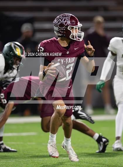 Thumbnail 2 in Cypress Falls vs Cy-Fair photogallery.