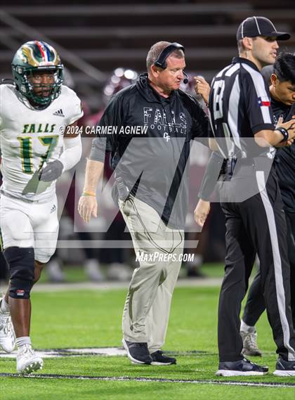 Thumbnail 2 in Cypress Falls vs Cy-Fair photogallery.