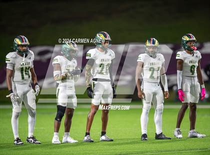 Thumbnail 3 in Cypress Falls vs Cy-Fair photogallery.