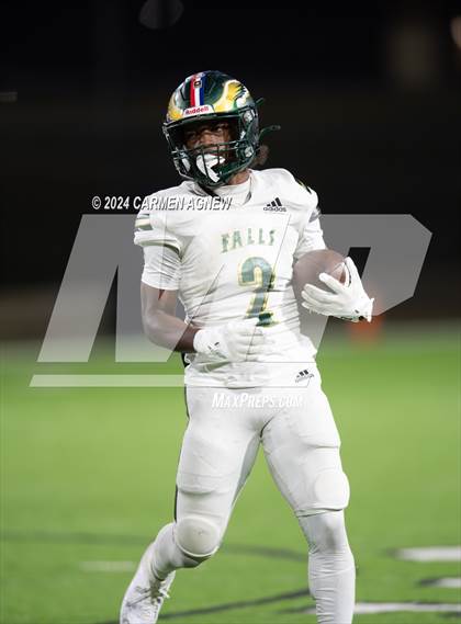 Thumbnail 2 in Cypress Falls vs Cy-Fair photogallery.