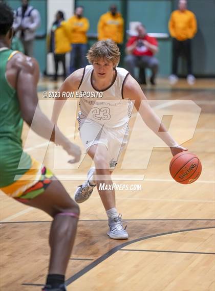 Thumbnail 1 in Wyandanch vs Kings Park (NYSPHSAA Section XI Class A Semifinal)  photogallery.