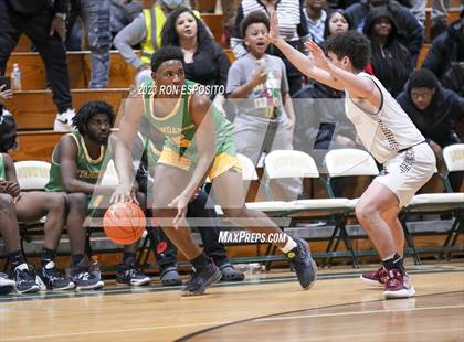 Thumbnail 2 in Wyandanch vs Kings Park (NYSPHSAA Section XI Class A Semifinal)  photogallery.