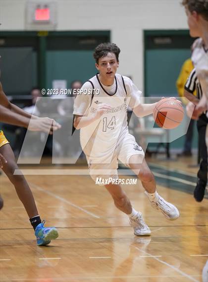 Thumbnail 3 in Wyandanch vs Kings Park (NYSPHSAA Section XI Class A Semifinal)  photogallery.
