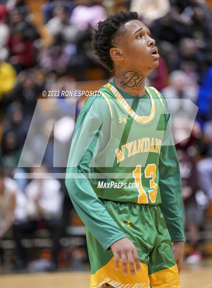 Thumbnail 3 in Wyandanch vs Kings Park (NYSPHSAA Section XI Class A Semifinal)  photogallery.