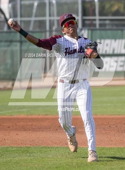 Thumbnail 3 in Grandview vs Hamilton (Coach Bob National Invitational) photogallery.