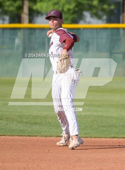 Thumbnail 3 in Grandview vs Hamilton (Coach Bob National Invitational) photogallery.