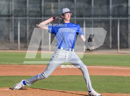 Thumbnail 3 in Grandview vs Hamilton (Coach Bob National Invitational) photogallery.
