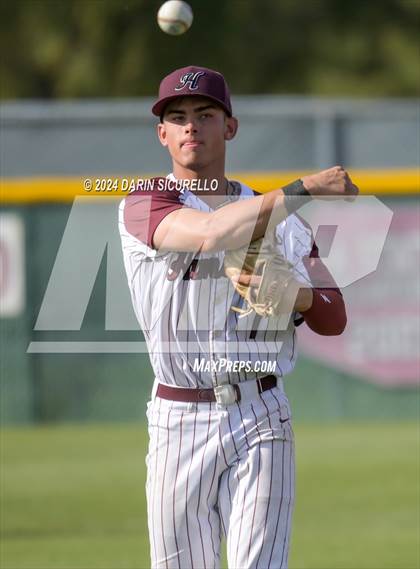 Thumbnail 1 in Grandview vs Hamilton (Coach Bob National Invitational) photogallery.