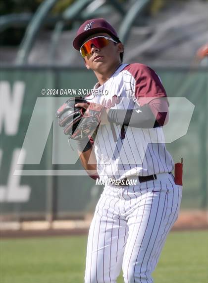 Thumbnail 2 in Grandview vs Hamilton (Coach Bob National Invitational) photogallery.