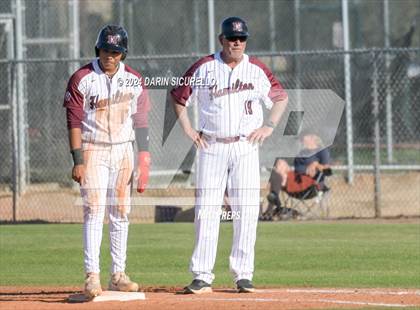 Thumbnail 2 in Grandview vs Hamilton (Coach Bob National Invitational) photogallery.