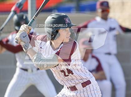 Thumbnail 2 in Grandview vs Hamilton (Coach Bob National Invitational) photogallery.