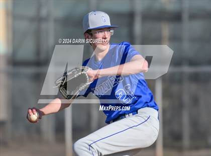 Thumbnail 2 in Grandview vs Hamilton (Coach Bob National Invitational) photogallery.