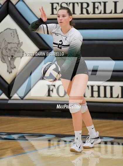 Thumbnail 3 in Estrella Foothills vs Flagstaff (AIA 4A Round 1 Playoff) photogallery.