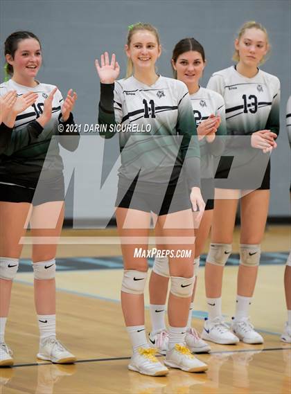Thumbnail 2 in Estrella Foothills vs Flagstaff (AIA 4A Round 1 Playoff) photogallery.