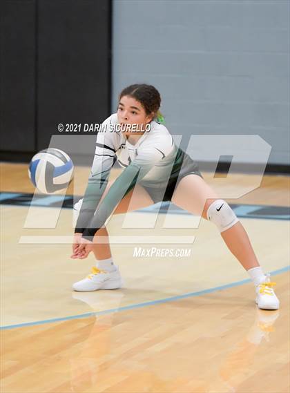 Thumbnail 3 in Estrella Foothills vs Flagstaff (AIA 4A Round 1 Playoff) photogallery.