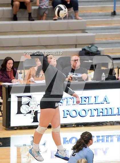 Thumbnail 3 in Estrella Foothills vs Flagstaff (AIA 4A Round 1 Playoff) photogallery.